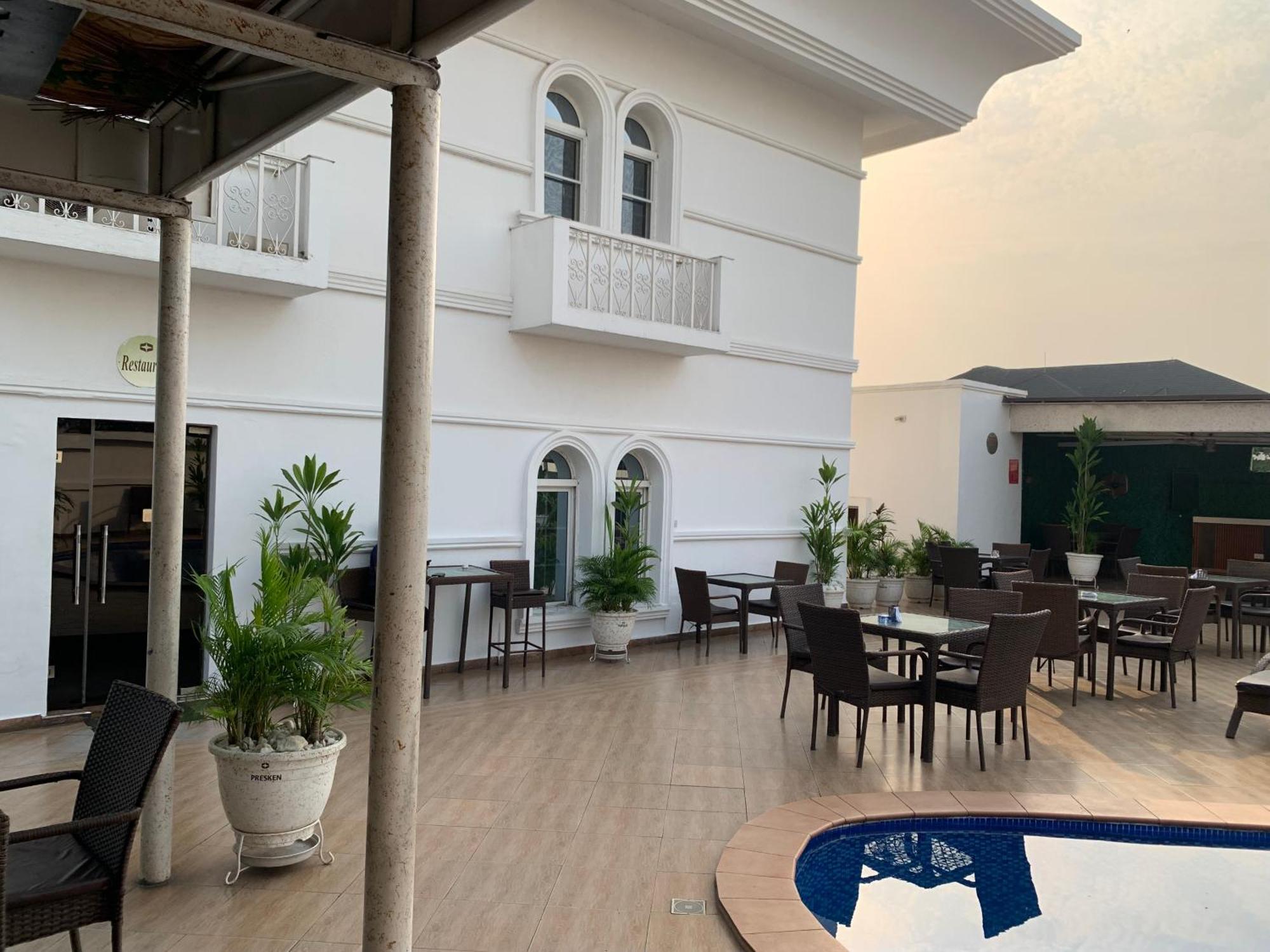 Hotel Presken White House Lagos Exterior foto